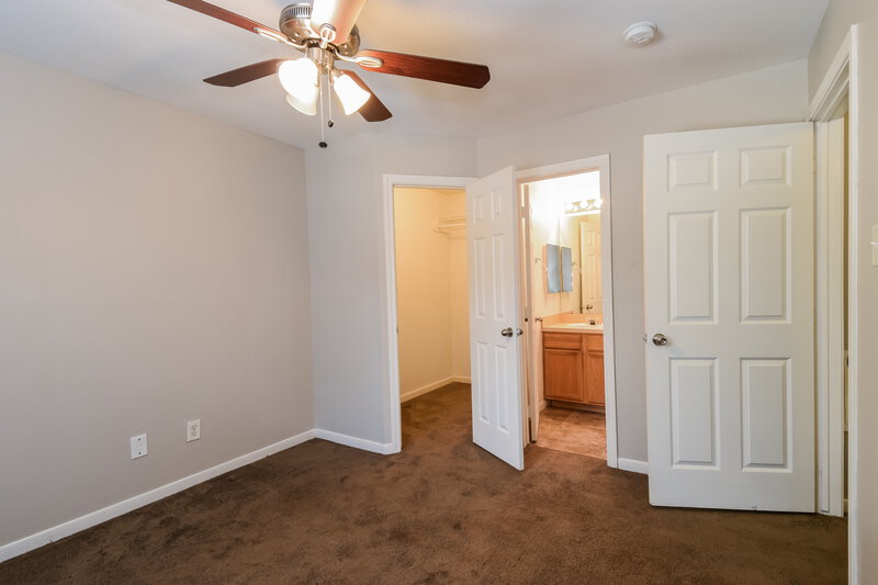 1,590/Mo, 2130 Whittier Dr Houston, TX 77032 Misc View 11