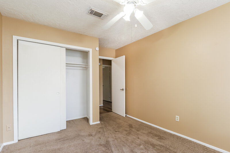 2,700/Mo, 14810 Wind Free Dr Houston, TX 77040 Bedroom View