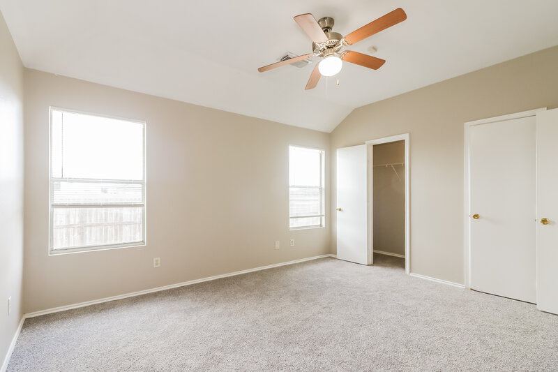 1,630/Mo, 12531 Roxdale Ridge Dr Houston, TX 77044 Main Bedroom View