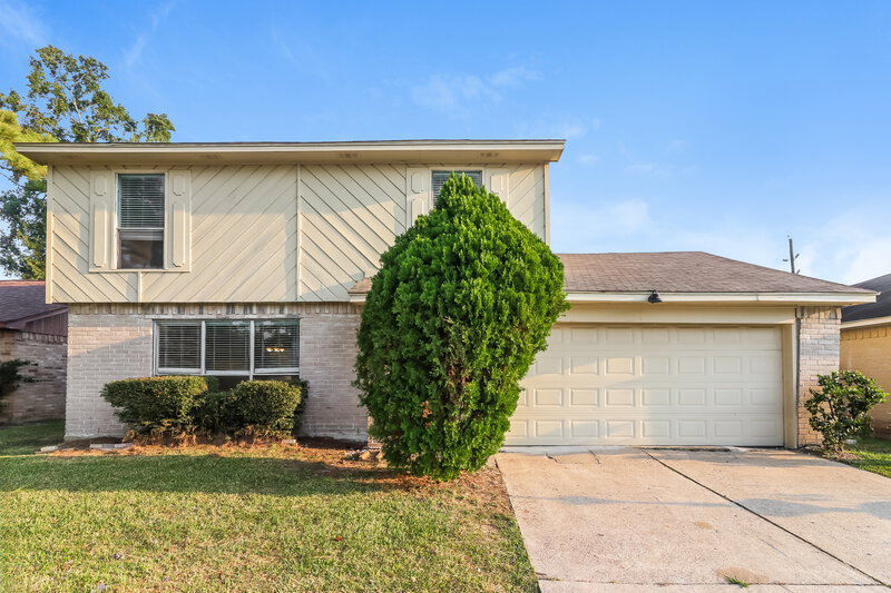 1,635/Mo, 11955 Drummond Park Dr Houston, TX 77044 External View