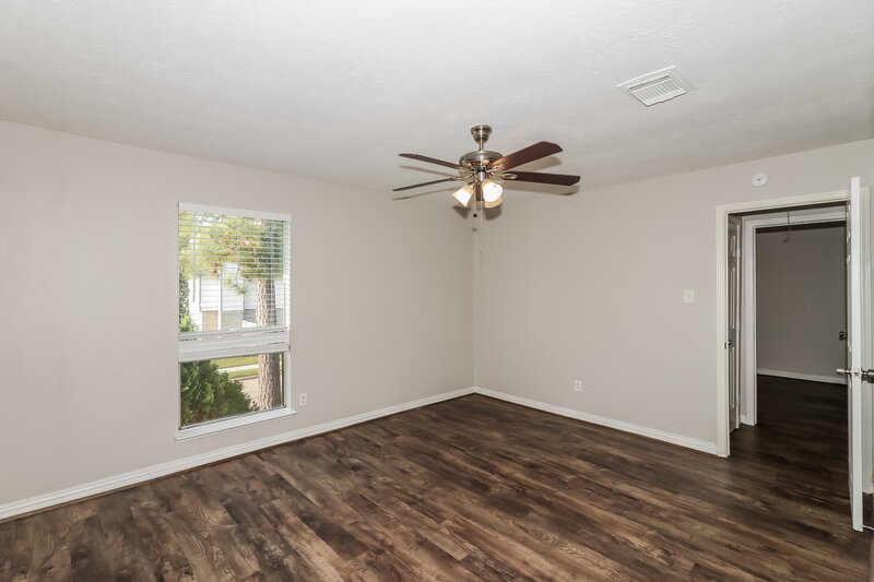 1,635/Mo, 11955 Drummond Park Dr Houston, TX 77044 Bedroom View 4