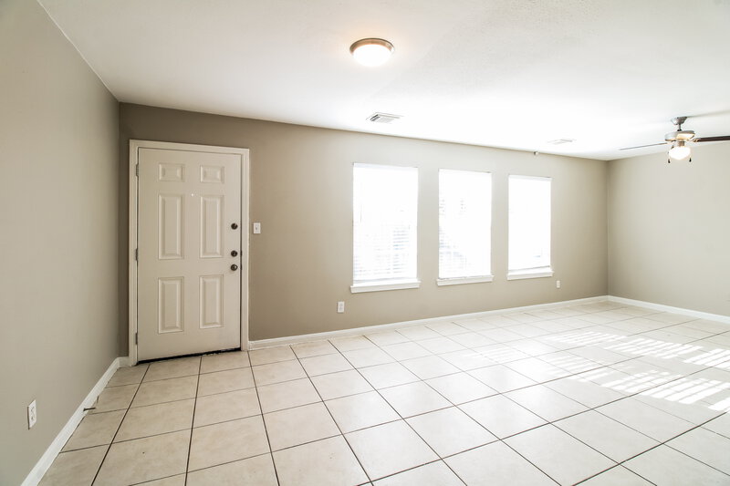 1,630/Mo, 4935 S Cancun Dr Houston, TX 77045 Misc View 6