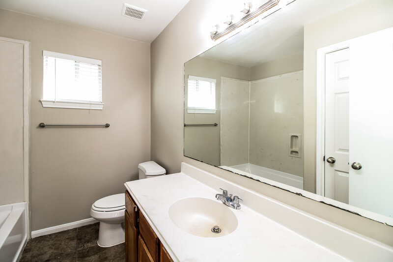 1,630/Mo, 4935 S Cancun Dr Houston, TX 77045 Misc View 8