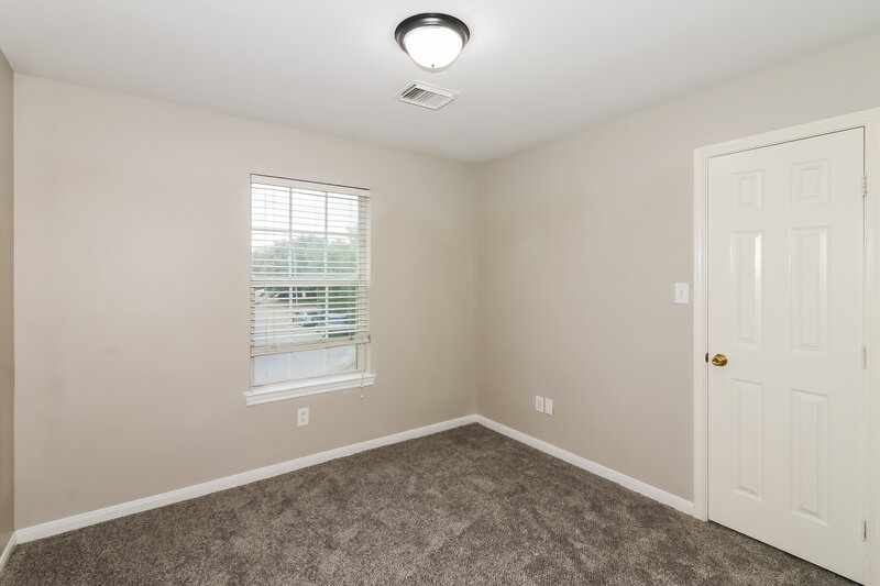 1,465/Mo, 4966 N Cancun Dr Houston, TX 77045 Bedroom View 2