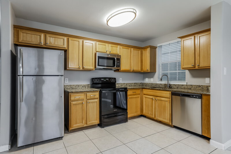 1,710/Mo, 4915 N Cancun Dr Houston, TX 77045 Kitchen View