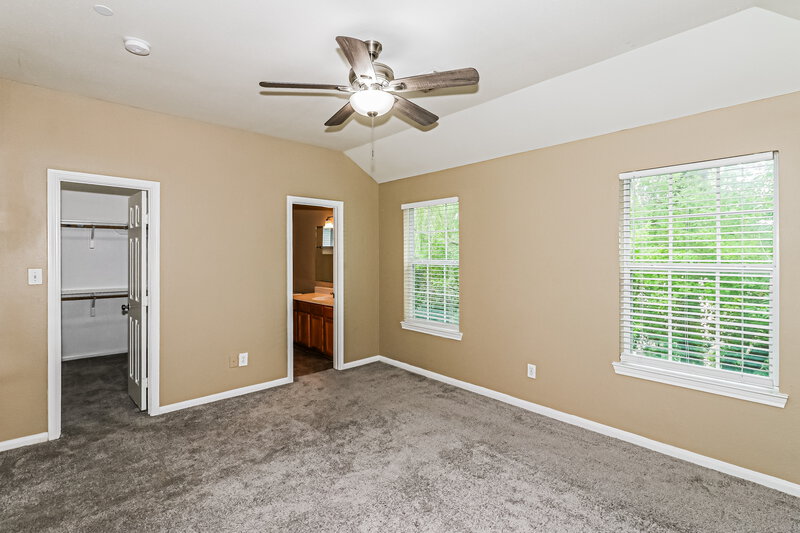 1,740/Mo, 4939 S Cancun Dr Houston, TX 77045 Main Bedroom View