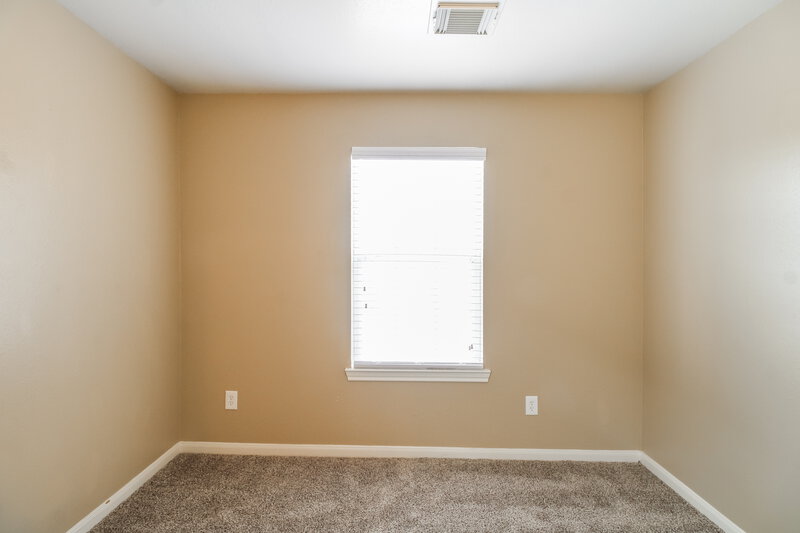 1,575/Mo, 4935 N Cancun Dr Houston, TX 77045 Bedroom View