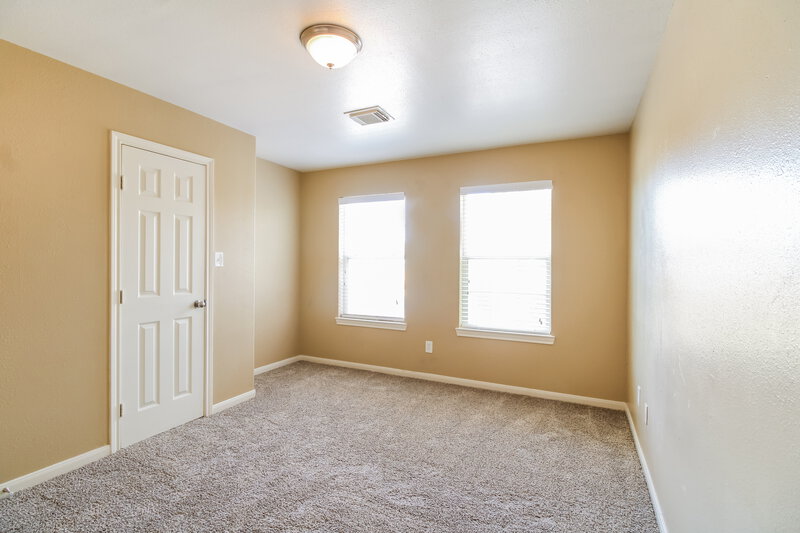 1,575/Mo, 4935 N Cancun Dr Houston, TX 77045 Bedroom View 2