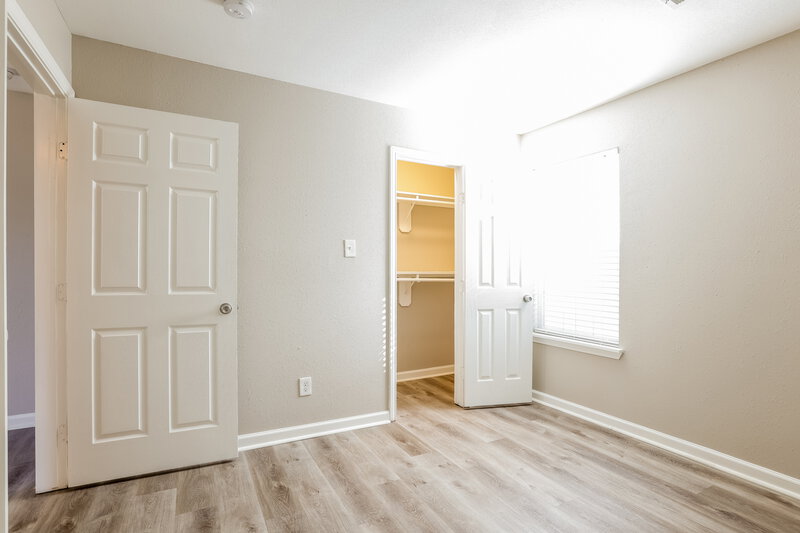 1,845/Mo, 4963 N Cancun Dr Houston, TX 77045 Bedroom View 3