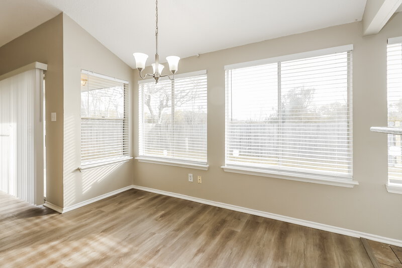 1,735/Mo, 13039 Ambrose St Houston, TX 77045 Dining Room View