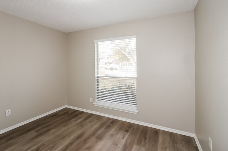 1,735/Mo, 13039 Ambrose St Houston, TX 77045 Bedroom View