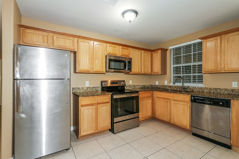 1,760/Mo, 4918 N Cancun Dr Houston, TX 77045 Kitchen View