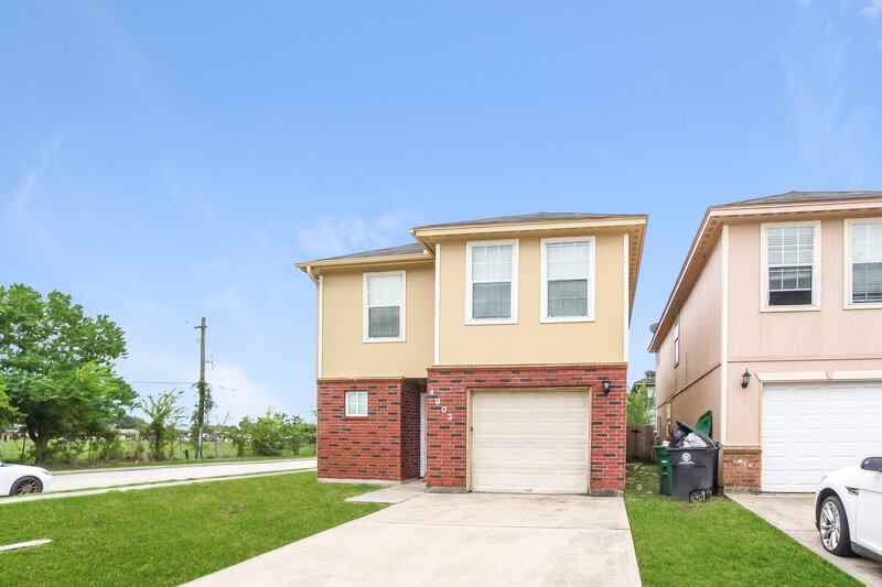 1,795/Mo, 4903 N Cancun Dr Houston, TX 77045 External View