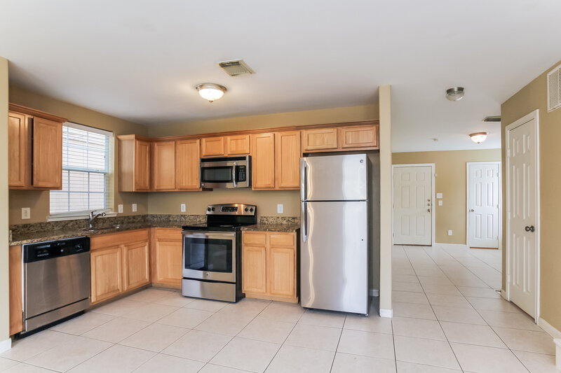 1,795/Mo, 4903 N Cancun Dr Houston, TX 77045 Kitchen View