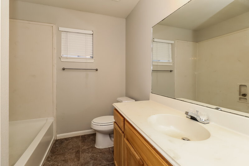 0/Mo, 4939 N Cancun Dr Houston, TX 77045 Misc View 12