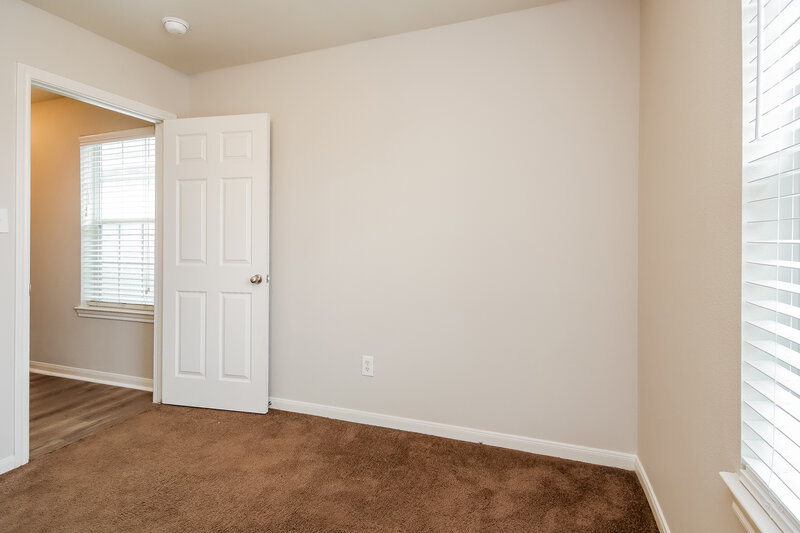 1,655/Mo, 4959 N Cancun Dr Houston, TX 77045 Bedroom View