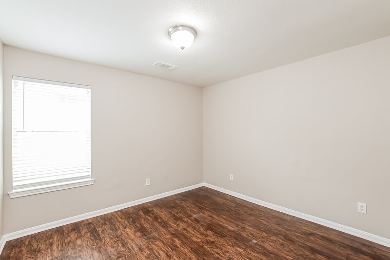 1,765/Mo, 4902 S Cancun Dr Houston, TX 77045 Bedroom View