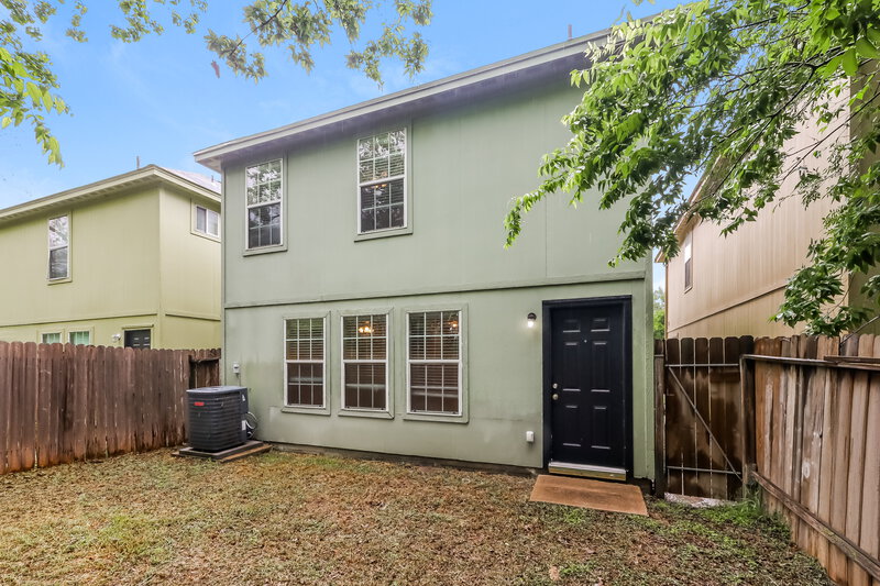 1,755/Mo, 4959 S Cancun Dr Houston, TX 77045 Rear View