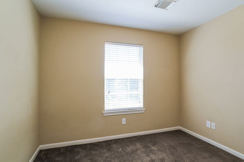 1,860/Mo, 4958 N Cancun Dr Houston, TX 77045 Bedroom View 5