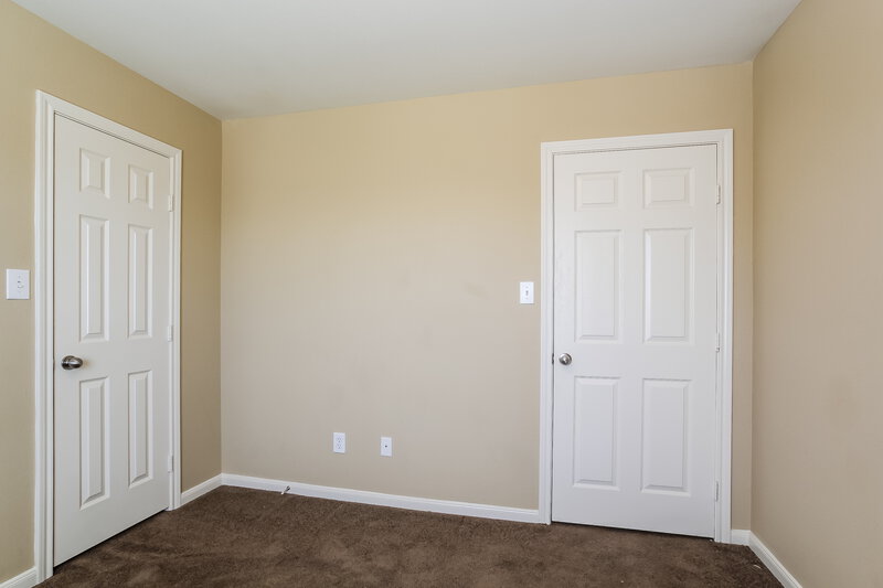 1,860/Mo, 4958 N Cancun Dr Houston, TX 77045 Bedroom View 6