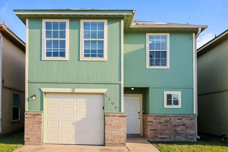 1,525/Mo, 4906 S Cancun Dr Houston, TX 77045 External View