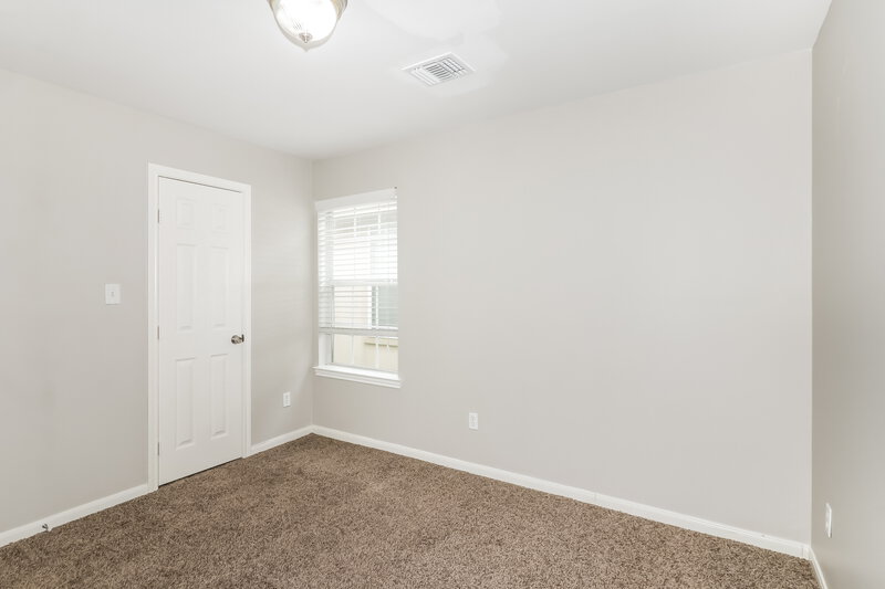 1,685/Mo, 4906 N Cancun Dr Houston, TX 77045 Bedroom View