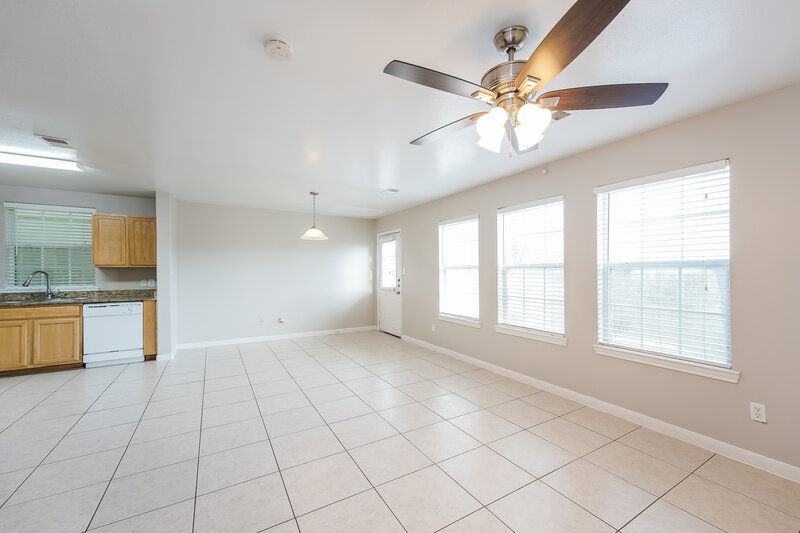 1,840/Mo, 4938 N Cancun Dr Houston, TX 77045 Living Room View