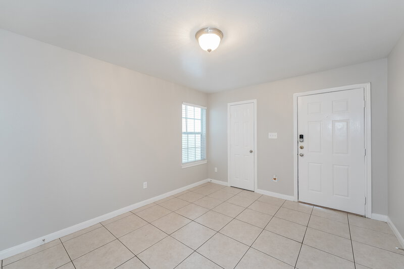 1,840/Mo, 4938 N Cancun Dr Houston, TX 77045 Bedroom View 5