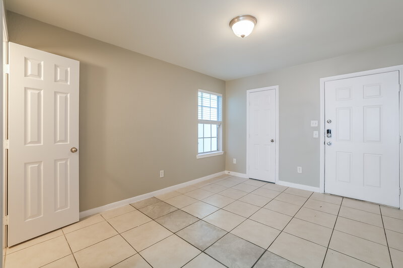 1,580/Mo, 4958 S Cancun Dr Houston, TX 77045 Misc View 2