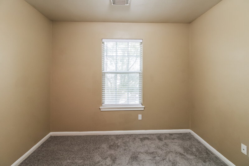 1,620/Mo, 4963 S Cancun Dr Houston, TX 77045 Bedroom View 4