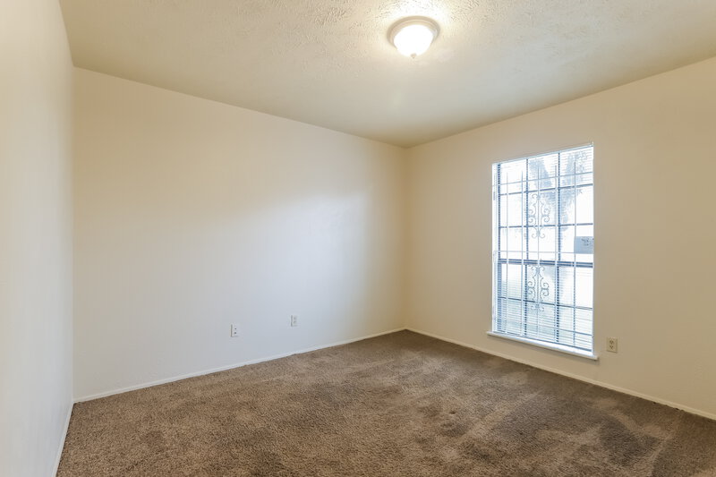 1,590/Mo, 14602 Flair Dr Houston, TX 77049 Bedroom View