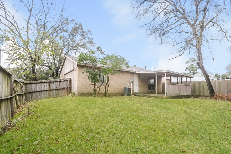 1,590/Mo, 14602 Flair Dr Houston, TX 77049 Rear View 2