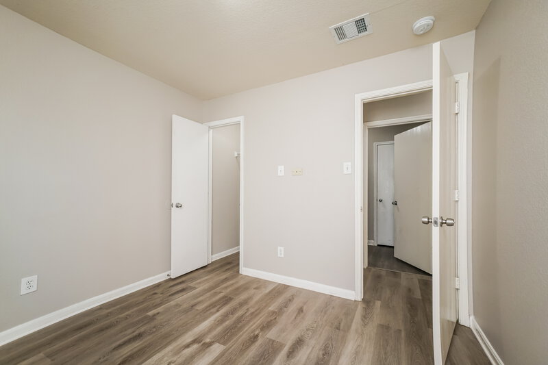 1,660/Mo, 6718 Green Pear Ln Houston, TX 77049 Bedroom View 2