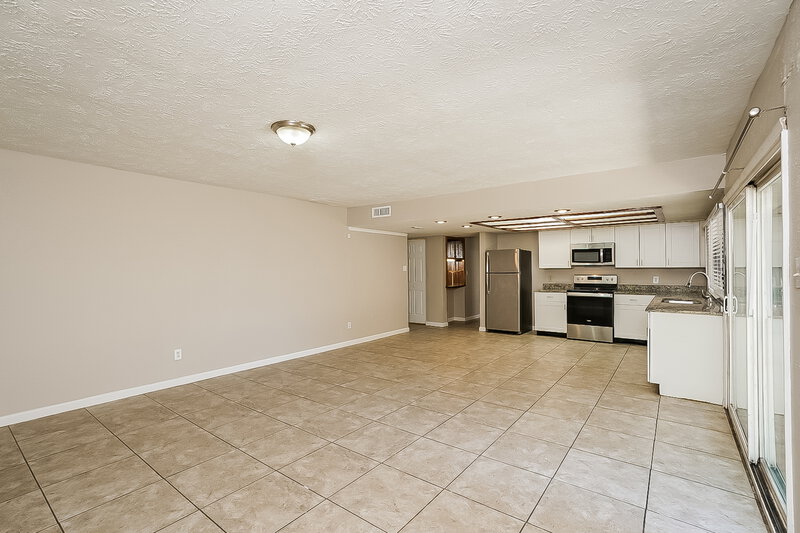 1,545/Mo, 14606 Leacrest Dr Houston, TX 77049 Living Room View