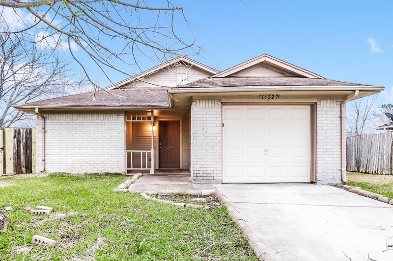 1,620/Mo, 16227 Corsair Rd Houston, TX 77053 External View