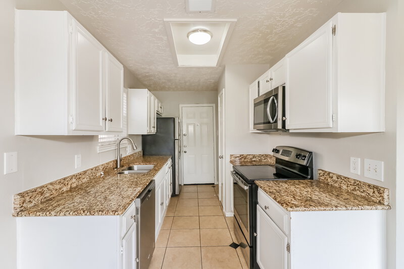 1,570/Mo, 16158 Coyridge Ln Houston, TX 77053 Kitchen View