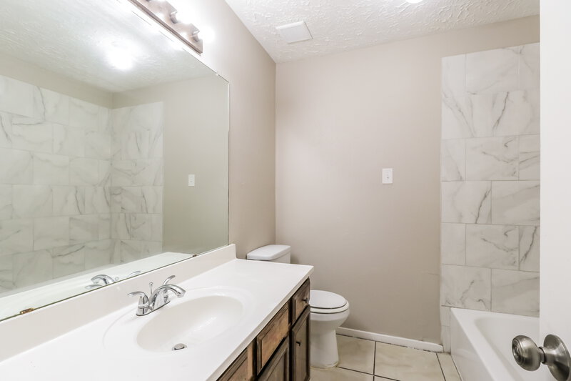 1,775/Mo, 3435 Cheaney Dr Houston, TX 77066 Bathroom View
