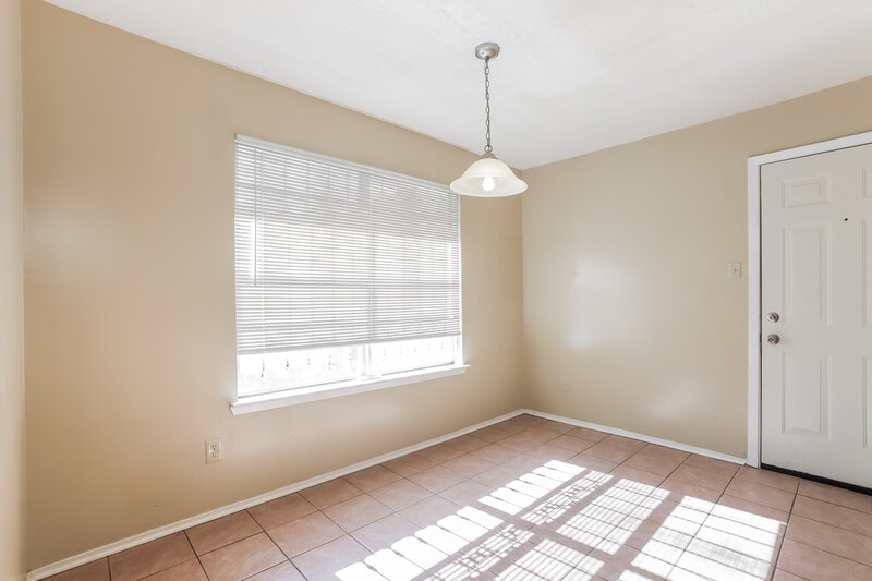 2,100/Mo, 11426 Bethnal Green Dr Houston, TX 77066 Dining Room View