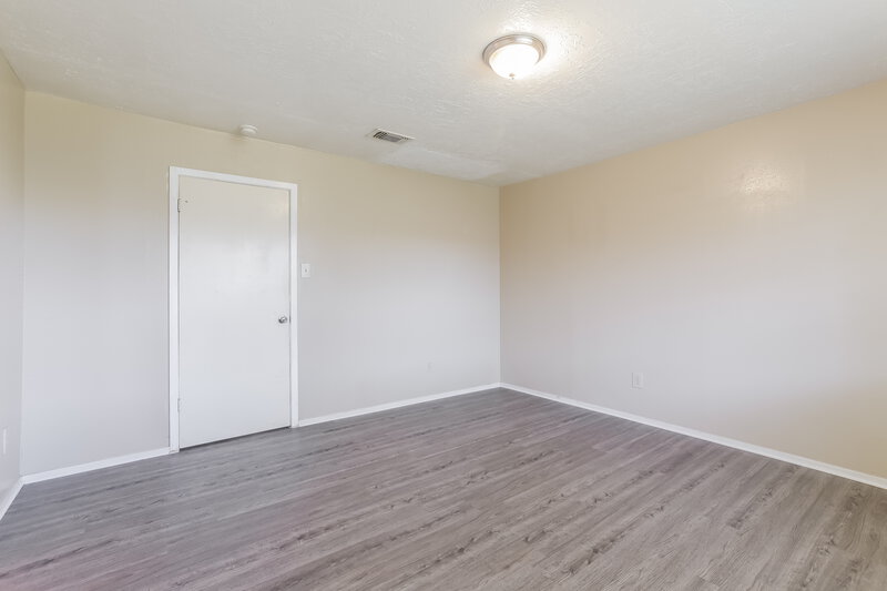 2,100/Mo, 11426 Bethnal Green Dr Houston, TX 77066 Master Bedroom View 2