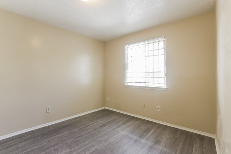 2,100/Mo, 11426 Bethnal Green Dr Houston, TX 77066 Bedroom View 4