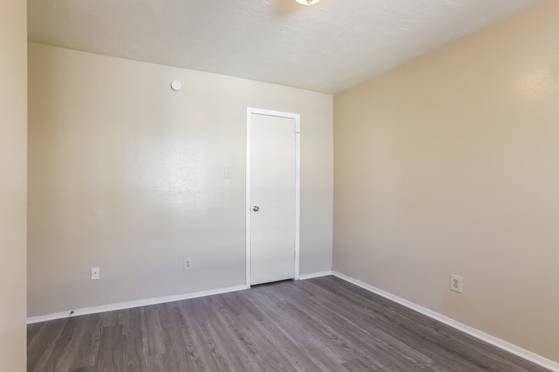 2,100/Mo, 11426 Bethnal Green Dr Houston, TX 77066 Bedroom View 5