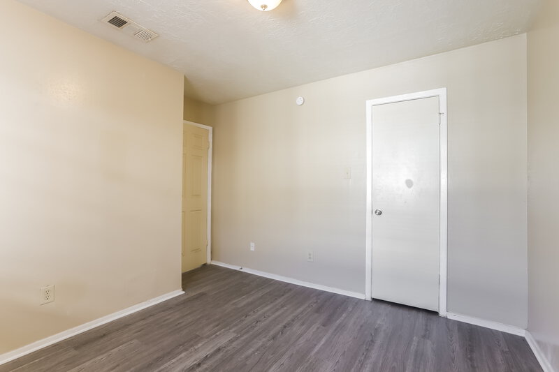 2,100/Mo, 11426 Bethnal Green Dr Houston, TX 77066 Bedroom View 6