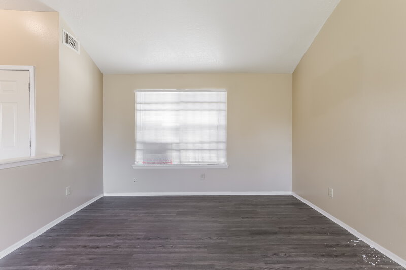 2,100/Mo, 11426 Bethnal Green Dr Houston, TX 77066 Bedroom View 7