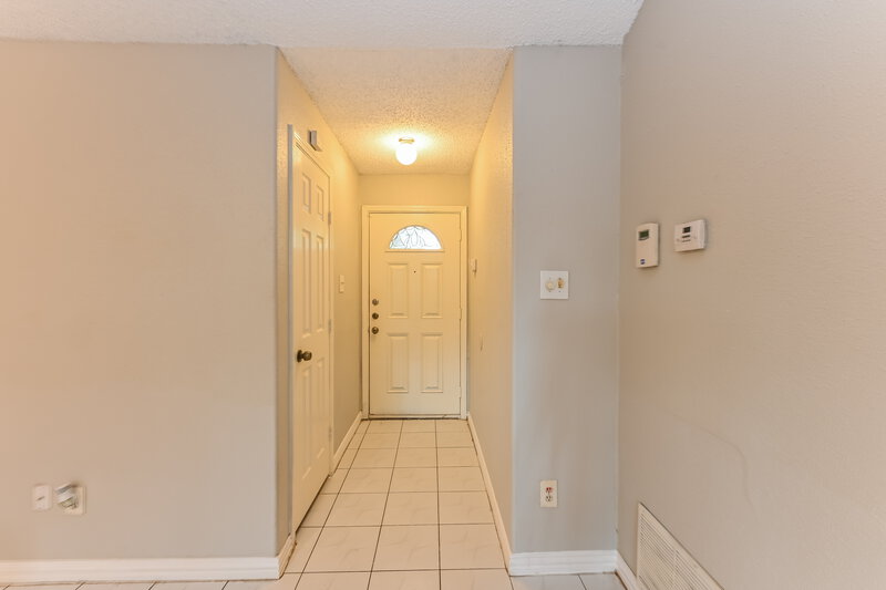 1,590/Mo, 14111 Sandy Point Ln Houston, TX 77066 Foyer View