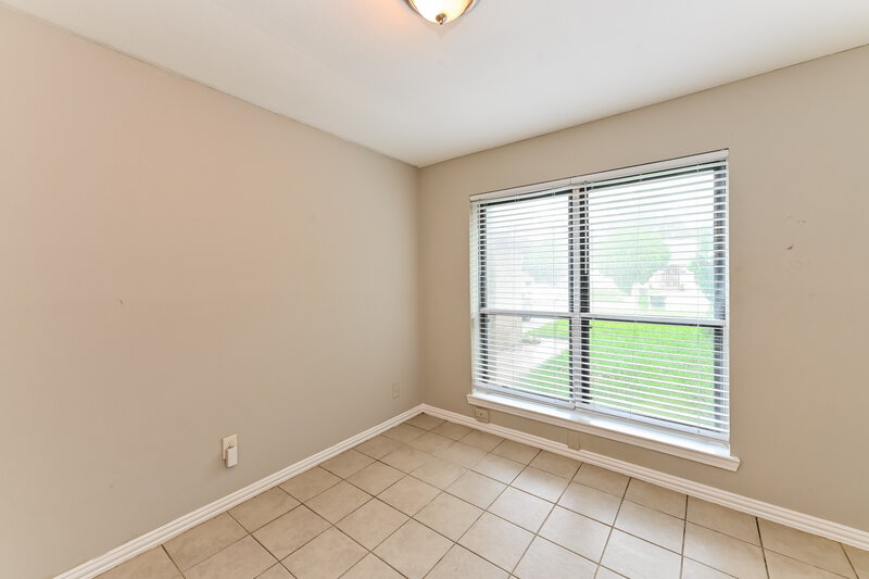1,590/Mo, 14111 Sandy Point Ln Houston, TX 77066 Bedroom View 3