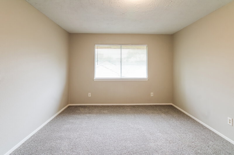 1,865/Mo, 1718 Hazyknoll Ln Houston, TX 77067 Bedroom View