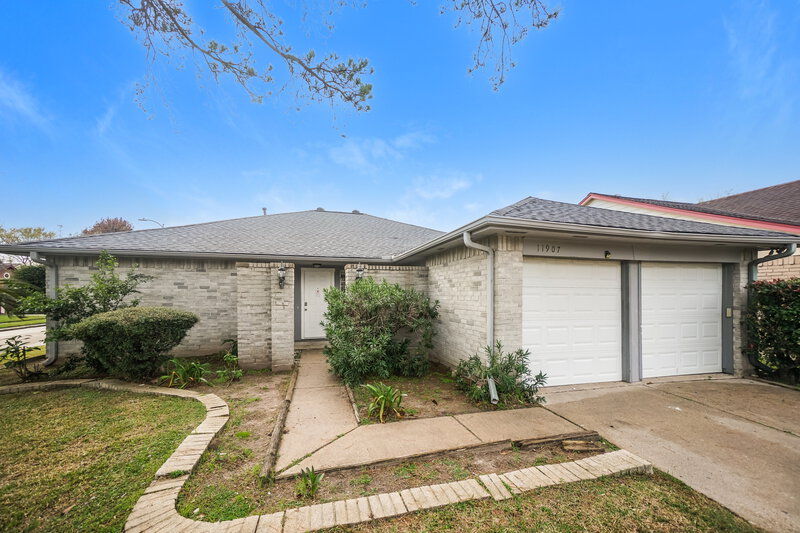1,725/Mo, 11907 Conifer Springs Ln Houston, TX 77067 External View