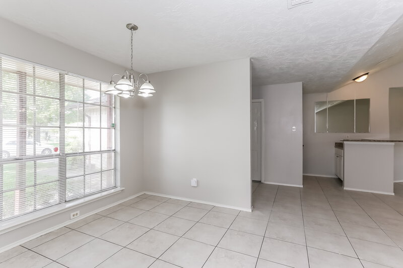 1,870/Mo, 2311 W Greens Rd Houston, TX 77067 Dining Room View