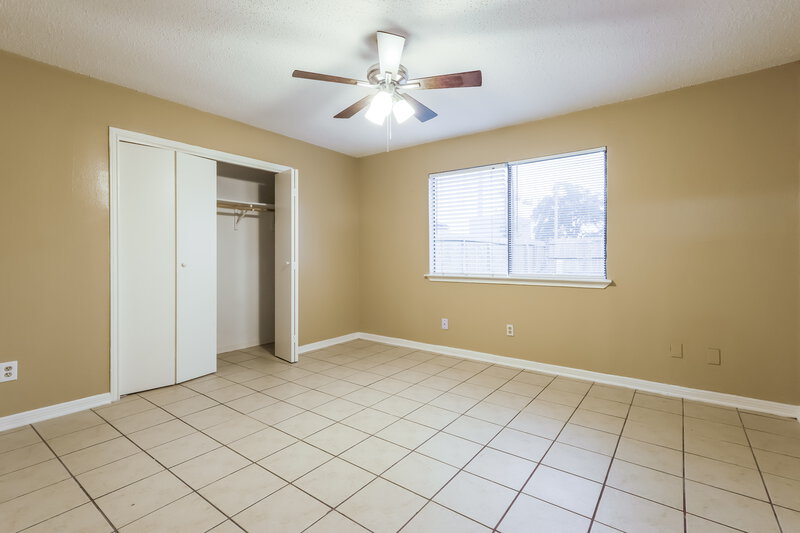 1,545/Mo, 2215 Hazyknoll Ln Houston, TX 77067 Misc View 10