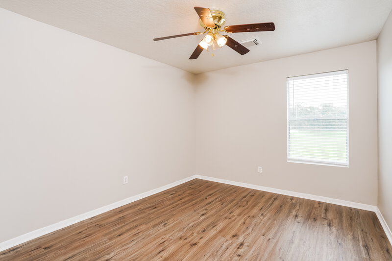 2,050/Mo, 10806 Gable Hill Ln Houston, TX 77067 Bedroom View 3
